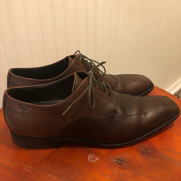Oxfords_&_Derbys